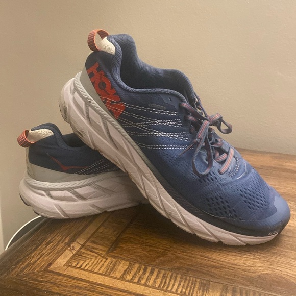 Hoka One One Clifton 6 Men’s Running Shoe Size 9.5 GUC - Picture 1 of 10